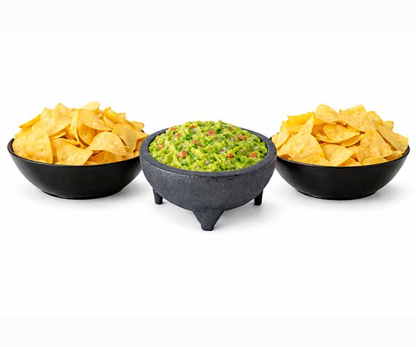 32 OZ Guacamole with Chips